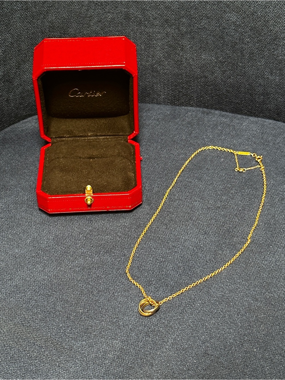 CARTIER 18k Intertwined Bands Trinity Necklace